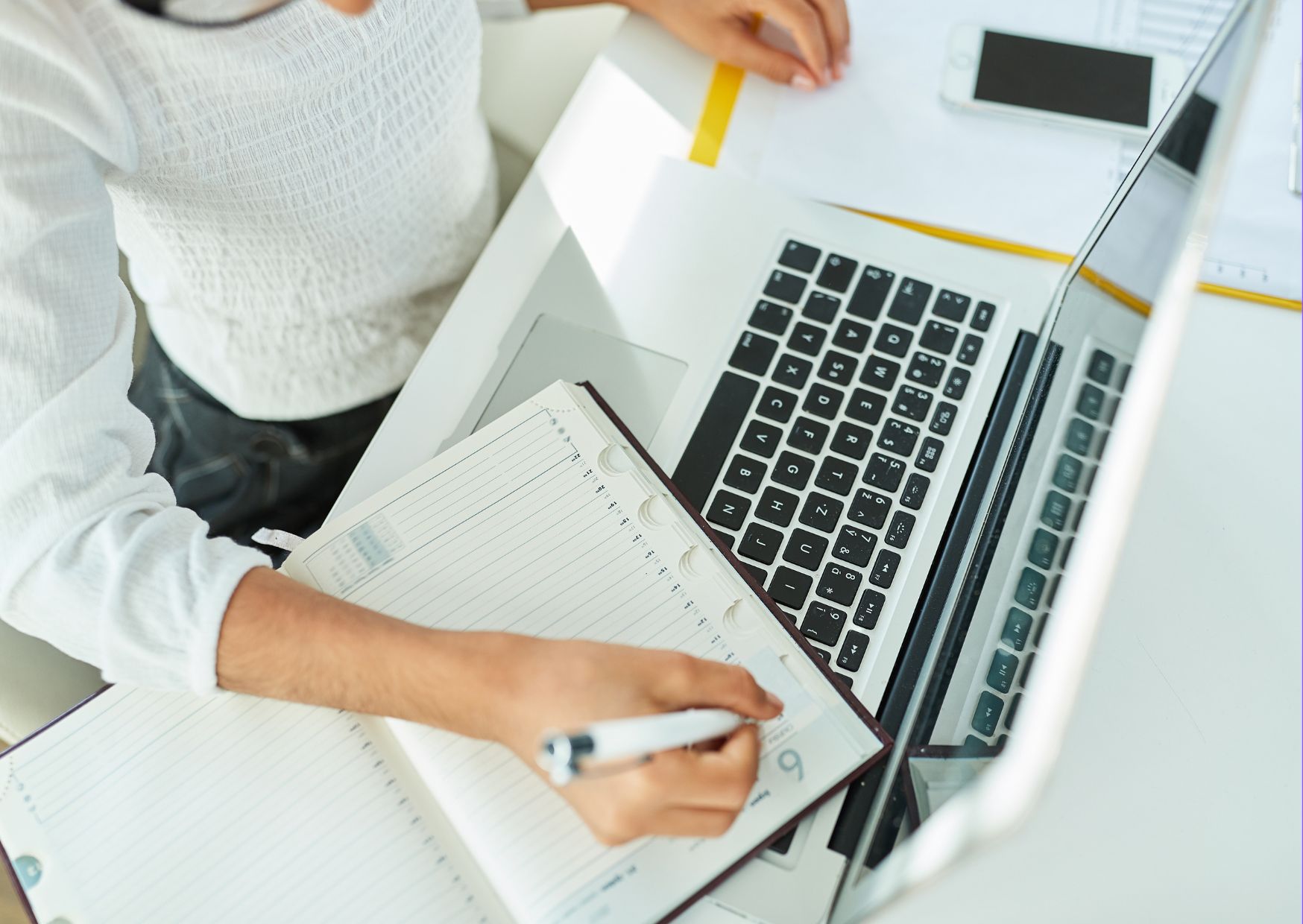Diploma in Admin, Secretarial & PA Online Course
